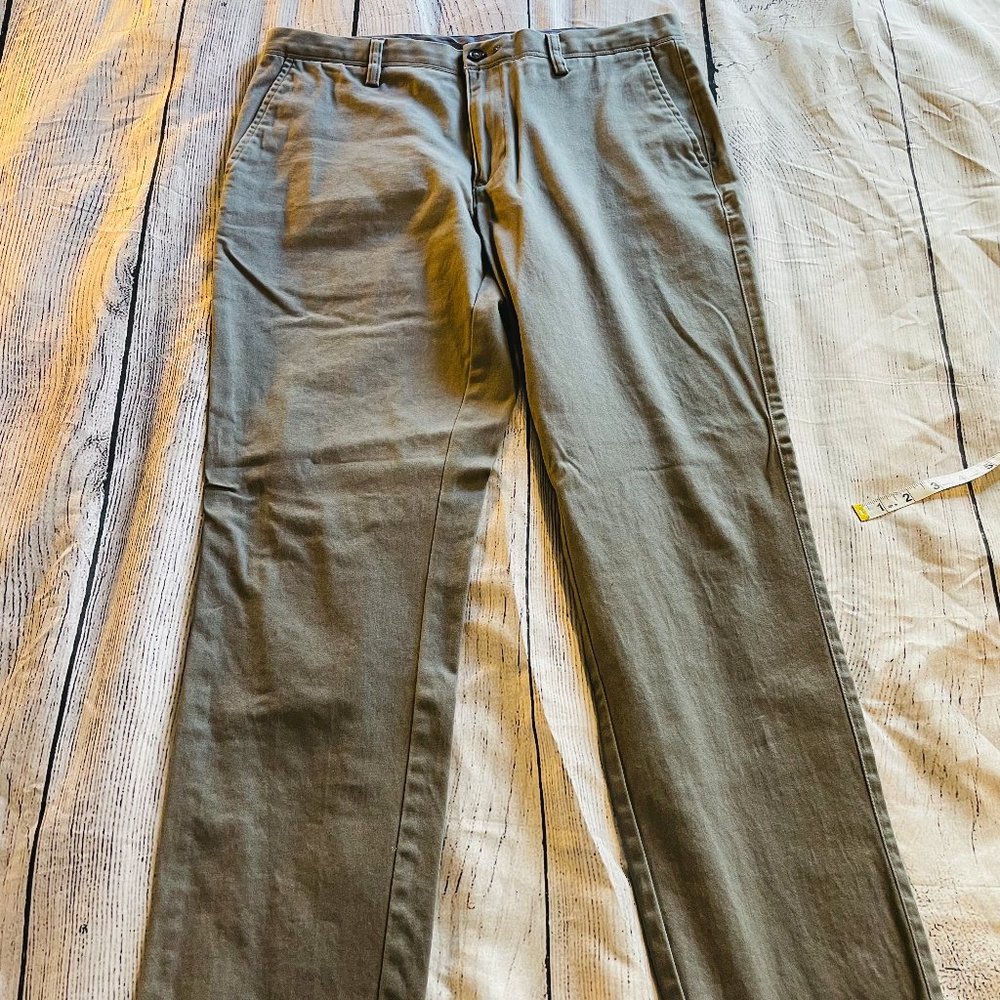 Men's Apt. 9 Slim Fit Gray Slacks Size 34x32